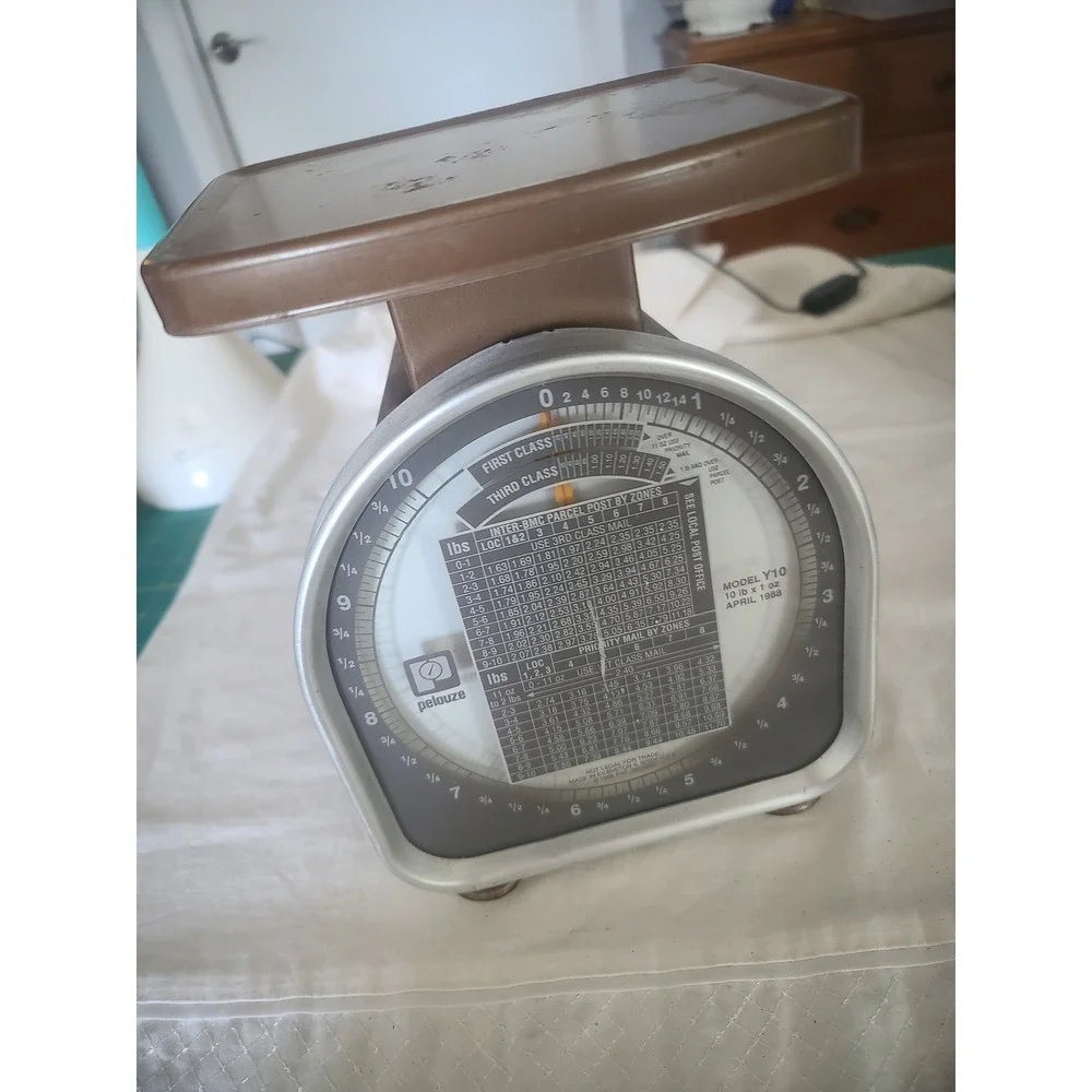 Vintage Pelouze Y10 Postal Scale 10lb Brown Metal Analog Office Decor 1988 USA